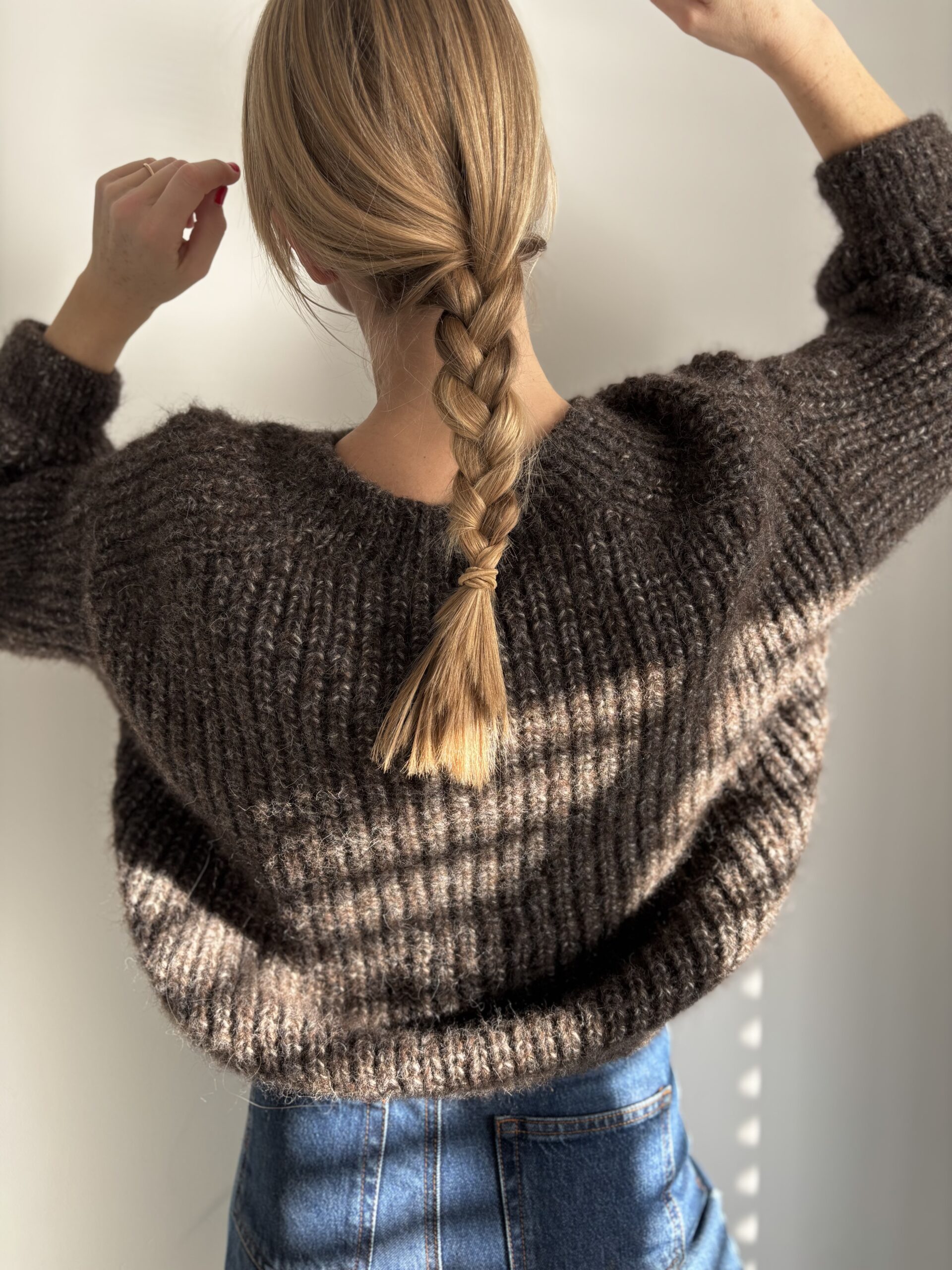 Totnes Sweater - Image 2
